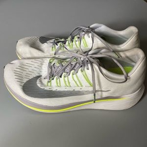 Nike Zoom Fly 3 Mens Shoe